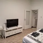 Apartment In Wien-Hernals, Lacknergasse